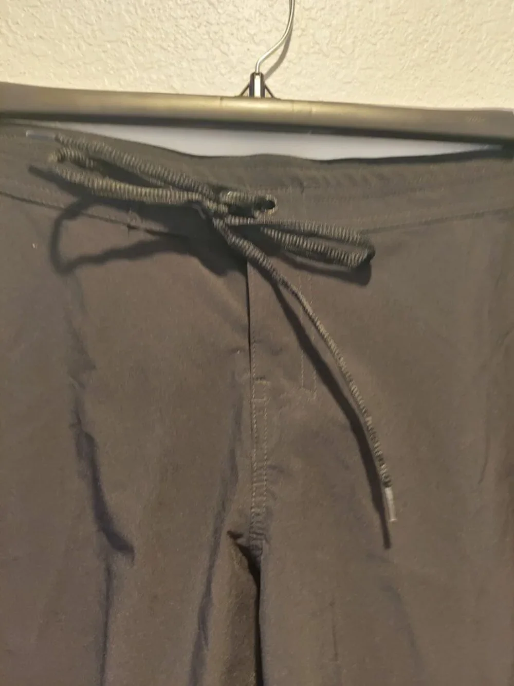 Body Glove Men’s Black Board Shorts Swim Trunks Size Large Surf Athletic Beach